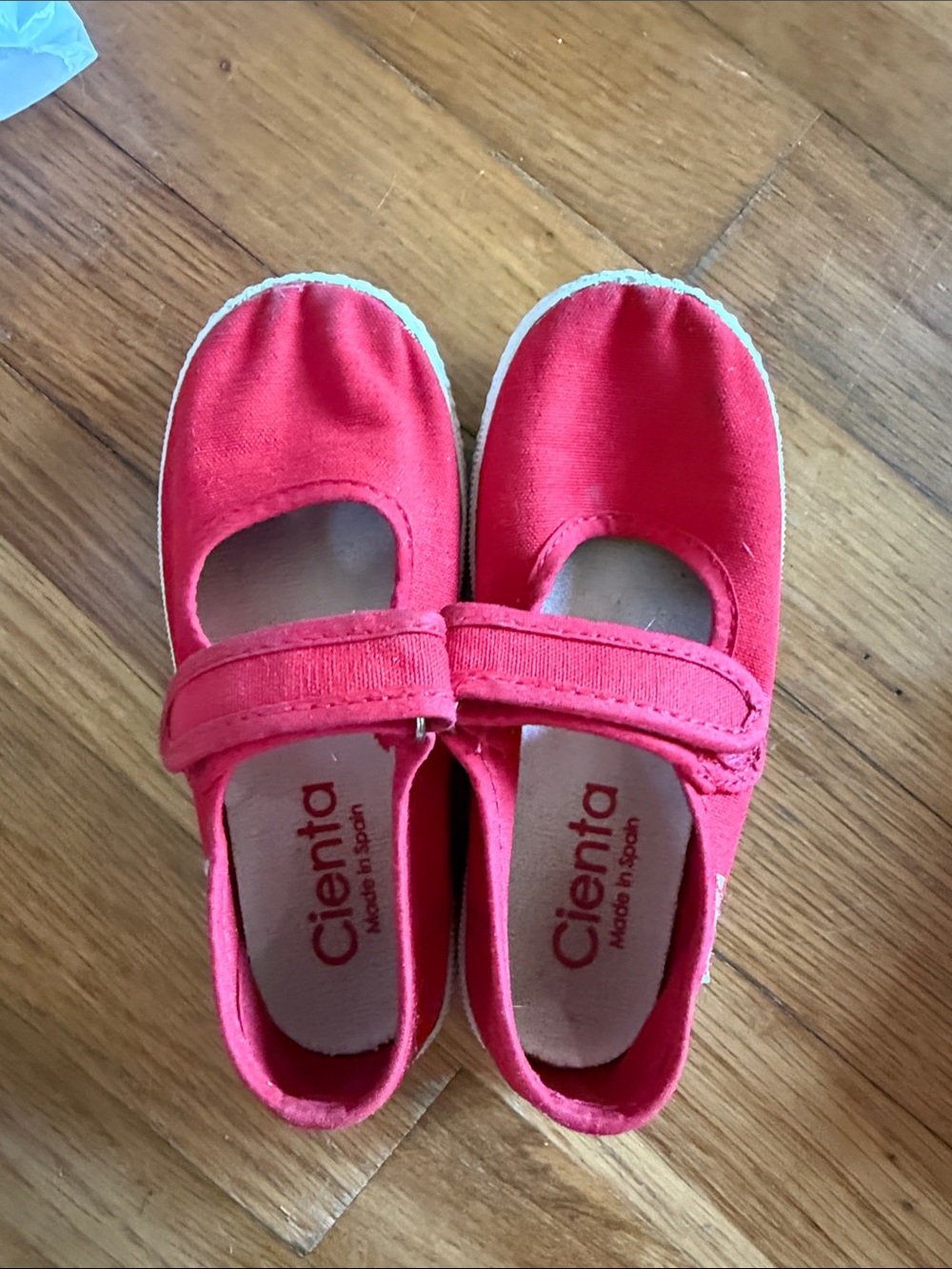 Cienta Girls Red Mary Jane Canvas Shoes Size 26